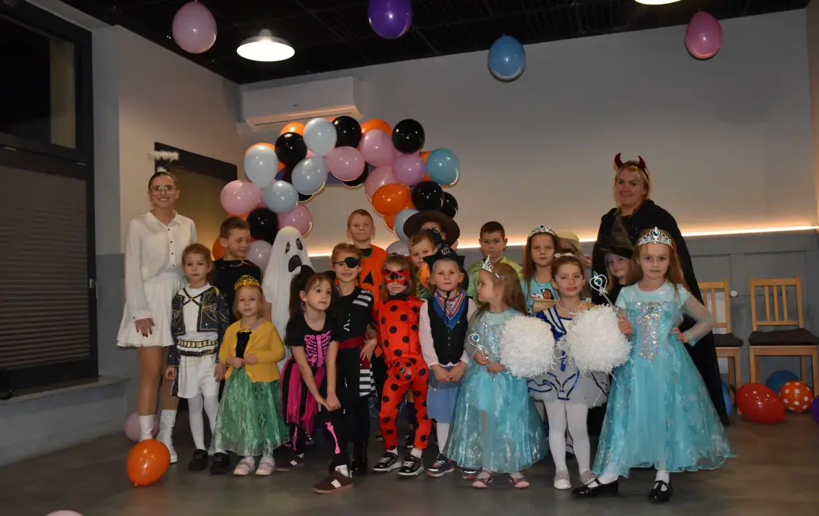 Zdjęcie do Strasznie Fajne Party